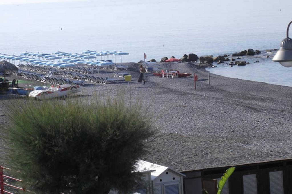 Hotel Piccolo Paradiso Bordighera Εξωτερικό φωτογραφία