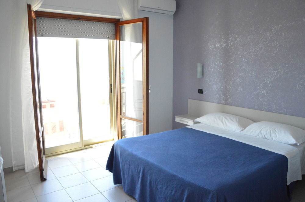 Hotel Piccolo Paradiso Bordighera Εξωτερικό φωτογραφία